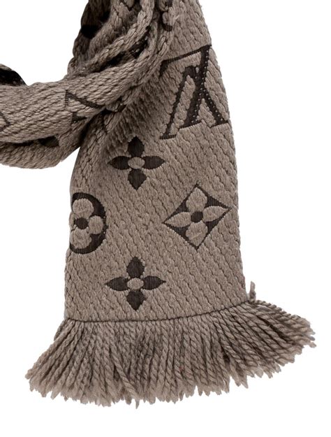 louis vuitton logomania scarf|louis vuitton wool cashmere scarf.